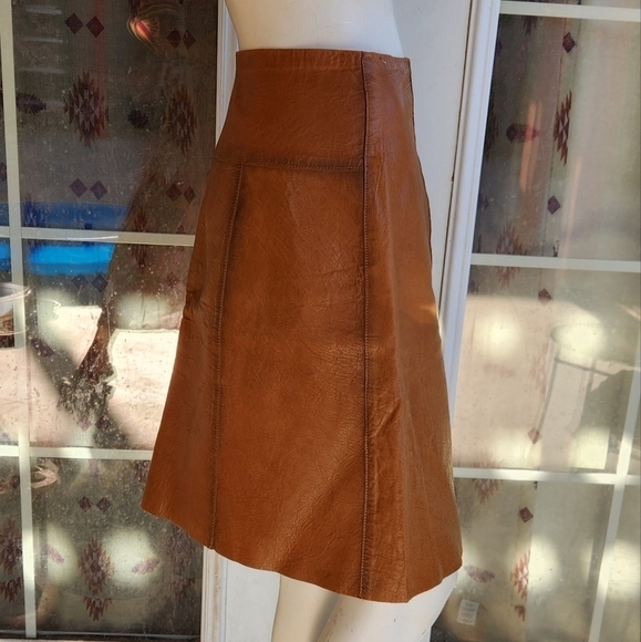 VINTAGE DISTRESSED JEANNE BERNARD PARIS ORIGINAL LEATHER SKIRT - Picture 5 of 10